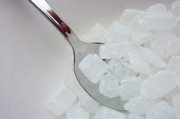 甘桔冰梅片治慢性咽炎吃多久才有效（甘桔冰梅片治慢性咽炎吃多久才有效果）